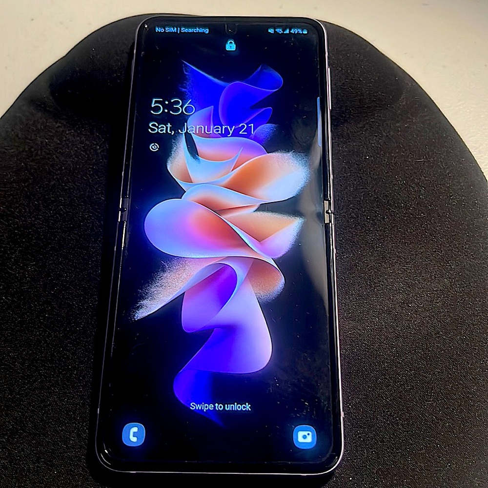 Samsung flip phone 3